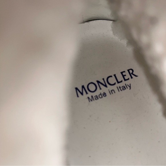 Moncler Suede Glitter Accent Winter Boots
Moncler Suede Boots - Picture 10 of 11